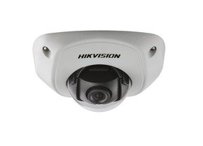   IP- HikVision DS-2CD7153-E