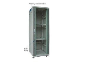 Серверный шкаф 19" напольный 42U (WT-2041C-42U-WO-600X1000)